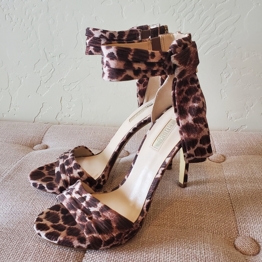 Leopard heels